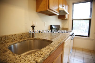 Allston 6 Beds 2.5 Baths Boston - $7,900 No Fee