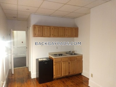 Back Bay Studio 1 Bath Boston - $2,175 No Fee