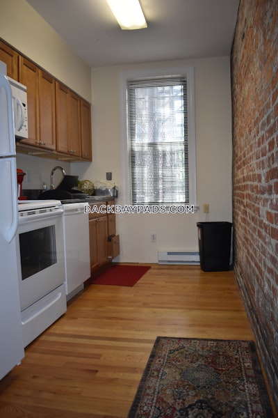 South End Studio South End Boston - $2,600 No Fee