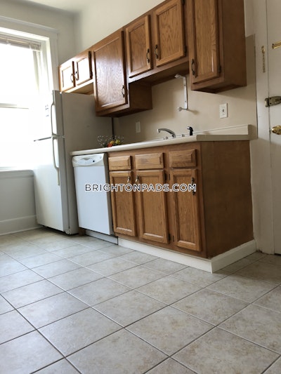 Brighton Apartment for rent 3 Bedrooms 1 Bath Boston - $3,615 No Fee
