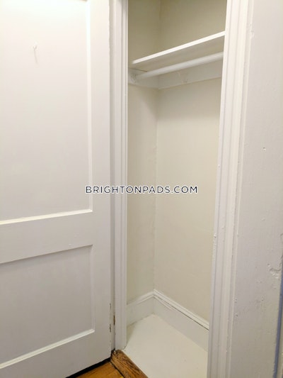 Brighton 1 Bed 1 Bath BOSTON Boston - $2,350 No Fee