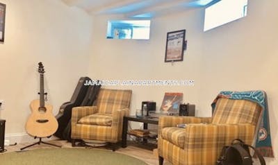 Jamaica Plain 3 Beds 2 Baths Boston - $4,060
