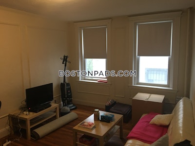 Allston/brighton Border Apartment for rent 2 Bedrooms 1 Bath Boston - $2,825 No Fee