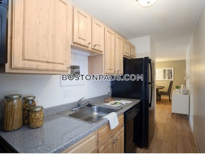 Revere Apartment for rent 2 Bedrooms 1 Bath - $2,800