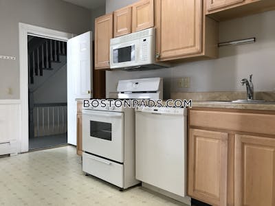 Cambridge 2 Beds 1 Bath  Central Square/cambridgeport - $3,375