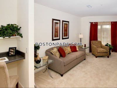 Methuen Apartment for rent 2 Bedrooms 1 Bath - $2,749