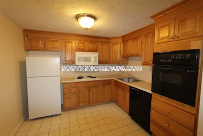 Norwood Apartment for rent 2 Bedrooms 1 Bath - $2,400