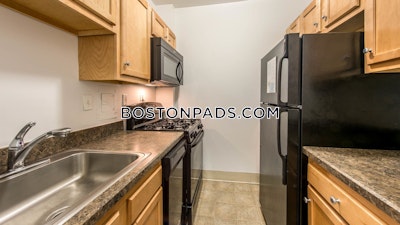 Cambridge Studio  baths Luxury in CAMBRIDGE  Porter Square - $2,352 No Fee