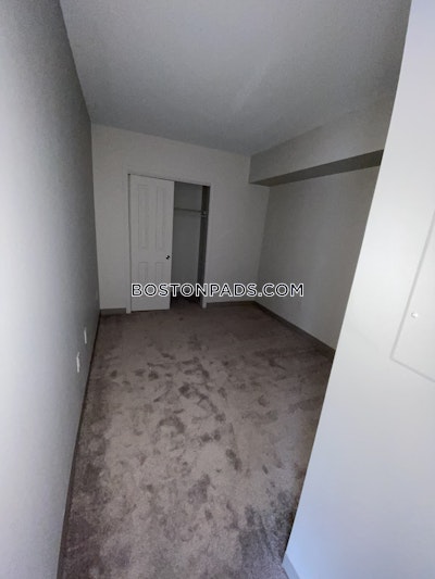 Malden Studio  baths Luxury in MALDEN - $2,440 No Fee