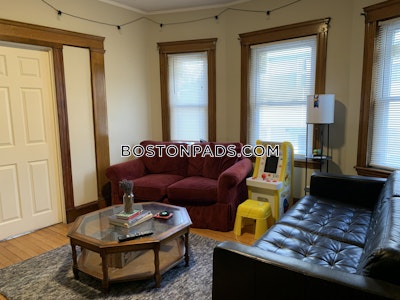 Somerville Apartment for rent 4 Bedrooms 1 Bath  Tufts - $4,400