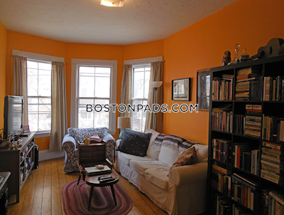 Cambridge Apartment for rent 2 Bedrooms 1 Bath  Inman Square - $3,250