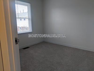 Roslindale Apartment for rent 3 Bedrooms 1 Bath Boston - $3,738