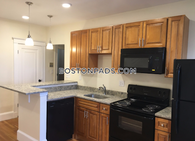 Somerville Apartment for rent 3 Bedrooms 1 Bath  Winter Hill - $3,095