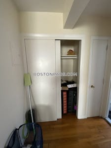 Allston Apartment for rent 1 Bedroom 1 Bath Boston - $2,500 No Fee