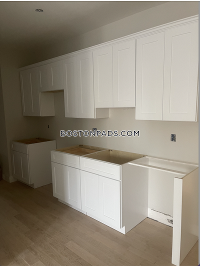 Allston 5 Beds 2 Baths Boston - $7,825 No Fee