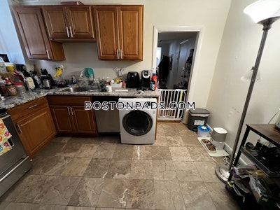 Brighton 2 Beds 1 Bath Boston - $3,200
