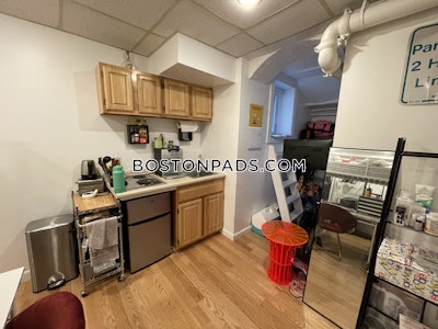 Back Bay Apartment for rent Studio 1 Bath Boston - $2,095 No Fee