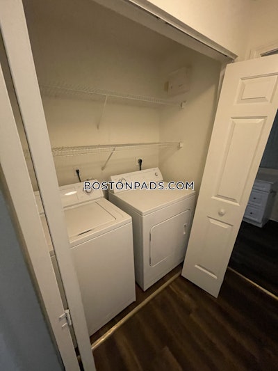 Saugus Apartment for rent 2 Bedrooms 2 Baths - $3,681 75% Fee