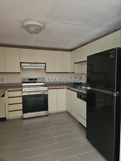 Medford Apartment for rent 2 Bedrooms 2 Baths  Wellington - $3,000