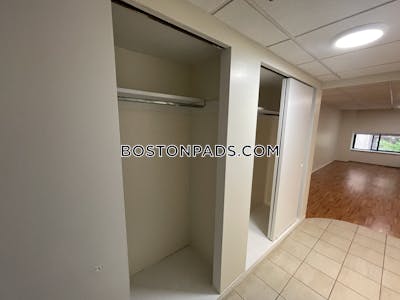 Chinatown Studio 1 Bath Boston - $2,425 No Fee