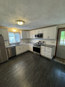 Revere 3 bedroom 1.5 baths in REVERE - $2,700
