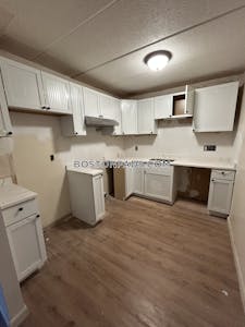 Cambridge Apartment for rent 2 Bedrooms 1 Bath Mt. Auburn/brattle/ Fresh Pond - $2,995