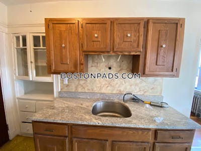 Medford Apartment for rent 1 Bedroom 1 Bath  Medford Square - $1,800 No Fee