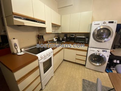 North End Apartment for rent 2 Bedrooms 1 Bath Boston - $2,950