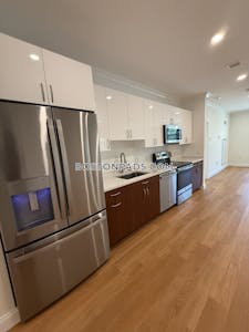 Brookline Apartment for rent 2 Bedrooms 2 Baths Chestnut Hill - $4,450 No Fee