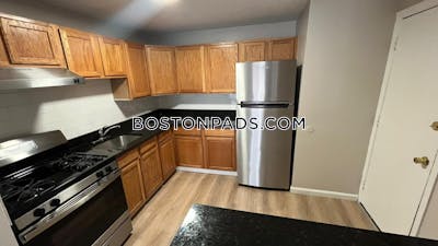 Worcester 2 bedroom 1 baths in Worcester - $2,000 No Fee