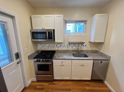 Somerville Apartment for rent 1 Bedroom 1 Bath  East Somerville - $2,200 No Fee