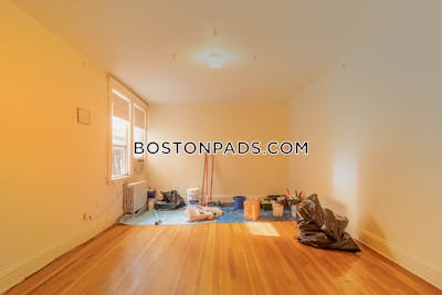 Allston/brighton Border Apartment for rent 2 Bedrooms 1 Bath Boston - $2,850 No Fee