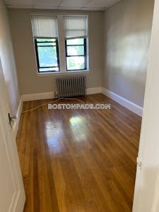 Medford Apartment for rent 1 Bedroom 1 Bath  Medford Square - $1,750 No Fee