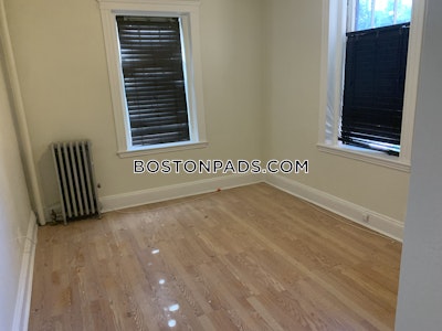 Brookline Apartment for rent 1 Bedroom 1 Bath  Coolidge Corner - $2,650 No Fee