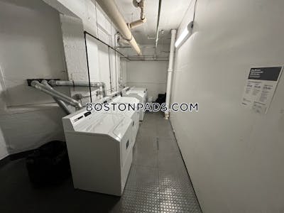 Allston Apartment for rent 1 Bedroom 1 Bath Boston - $2,500 No Fee
