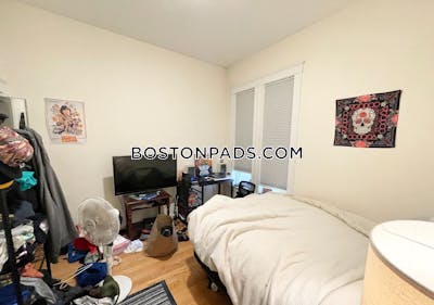 Dorchester Apartment for rent 4 Bedrooms 2 Baths Boston - $4,400