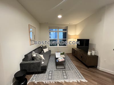 Revere Apartment for rent 1 Bedroom 1 Bath - $2,928